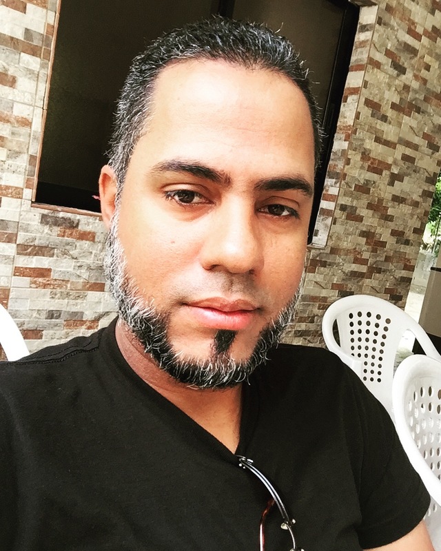 Date this good-looking Dominican Republic man Juan Carlos from Mao Valverde DO34263