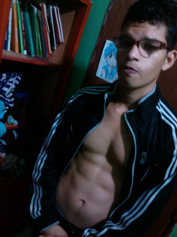 Date this good-looking Venezuela man Andri from Caracas VE2214