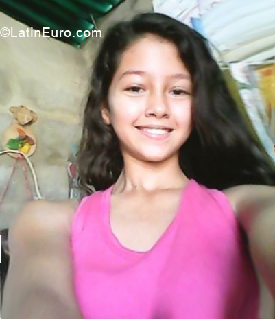 Date this young Venezuela girl Elizbeth from El Vigia VE2232