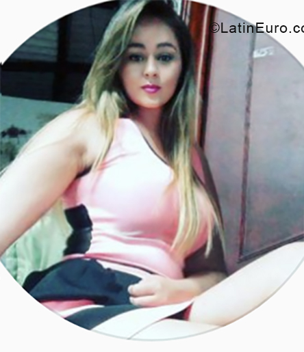 Date this cute Colombia girl Sofia from Bogota CO25115