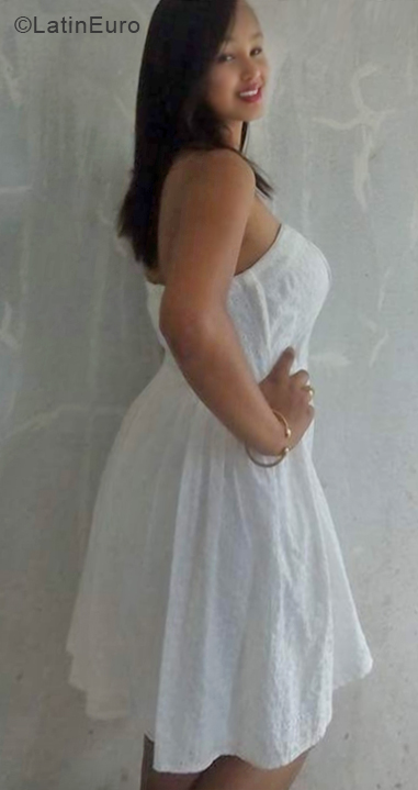 Date this charming Dominican Republic girl Mariela from Montecristi DO34373