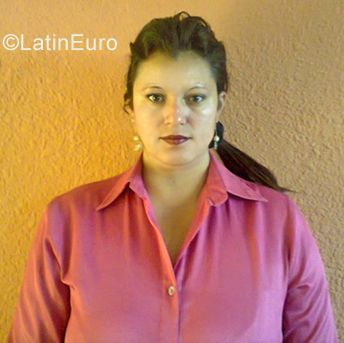 Date this georgeous Ecuador girl Guisela from Quito EC321