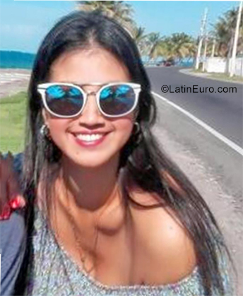 Date this lovely Colombia girl Aleidys from Barranquilla CO25314