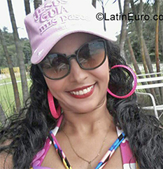 Date this delightful Venezuela girl Ayara from Maracay VE2440