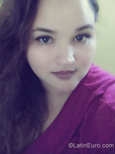 Date this georgeous Dominican Republic girl Yanna from Santiago De Los Caballeros DO35140