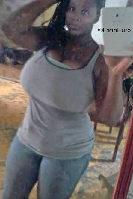 Date this good-looking Dominican Republic girl Janeris from Nagua DO35231