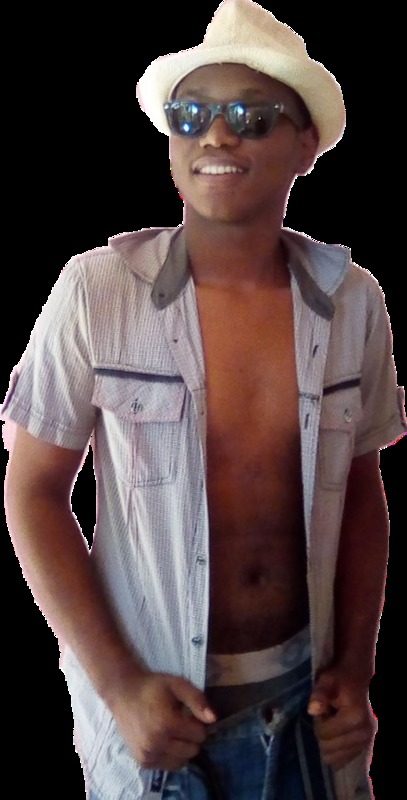 Date this tall Dominican Republic man Carlos figuereo from Santo Domingo DO35402