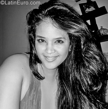 Date this delightful Colombia girl Laura from Maicao CO25729