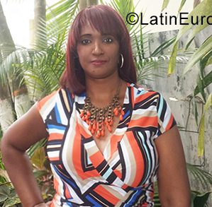 Date this lovely Dominican Republic girl Ana from Santiago DO35563