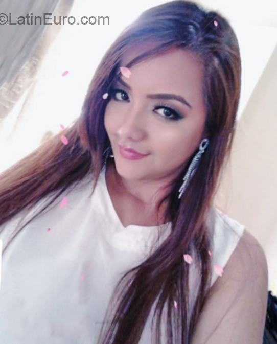 Date this hot Ecuador girl Jessica from Quevedo EC361