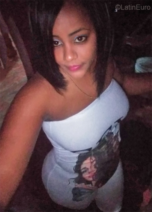 Date this funny Dominican Republic girl Yennifer from San Pedro Macoris DO36747