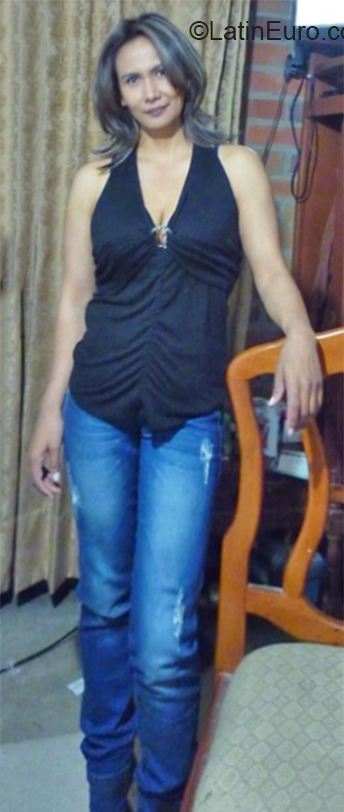 Date this sultry Colombia girl Yoli from Bogota CO25948