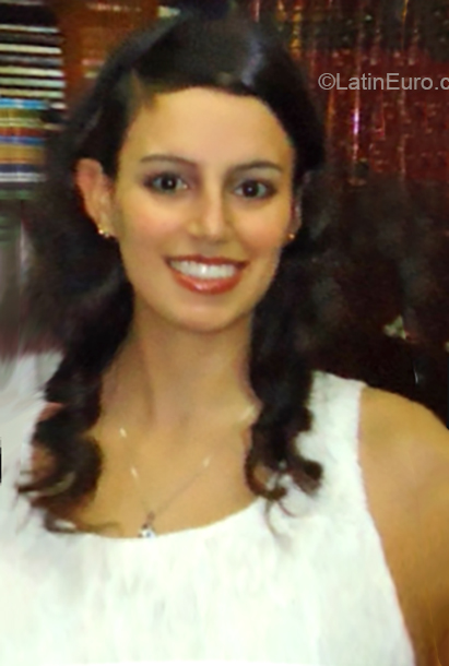 Date this sensual Ecuador girl Menida from Latacumga EC371