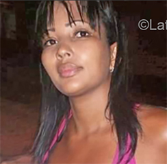 Date this gorgeous Colombia girl Arleth from Cartagena CO26114