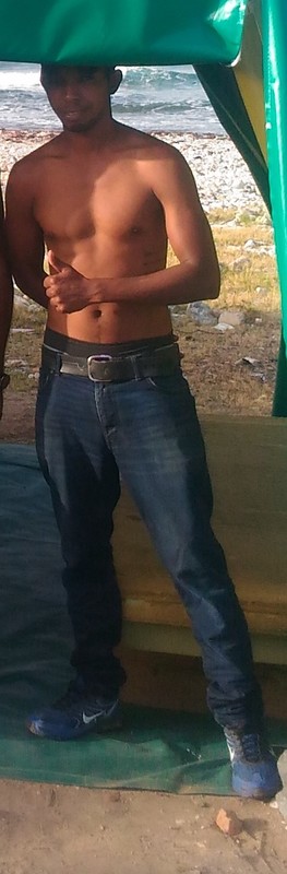 Date this funny Cuba man Raudel from Santiago De Cuba CU610