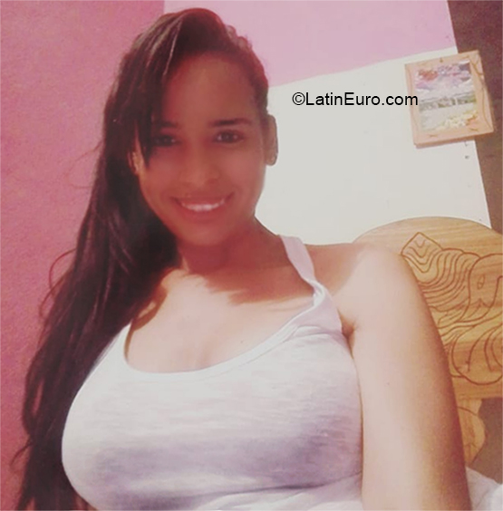 Date this delightful Venezuela girl Maria from Puerto Ordaz VE2798