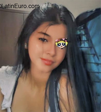 Date this delightful Colombia girl Juliana from Medellin CO26311