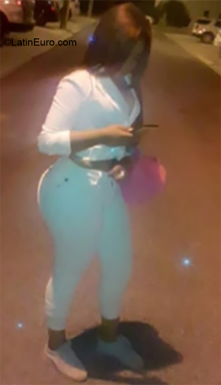 Date this passionate Dominican Republic girl Keisha from Santo Domingo DO36689