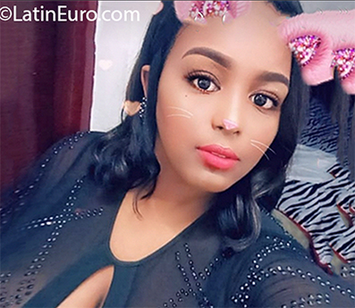 Date this charming Dominican Republic girl Maria from Santo Domingo DO37533