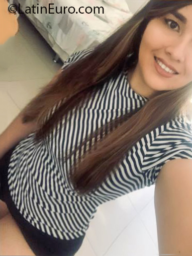 Date this cute Bhutan girl Lopez from hajnjdtun BO62