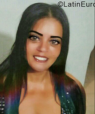 Date this voluptuous Venezuela girl Aztilay from Guaicaipuro VE3181