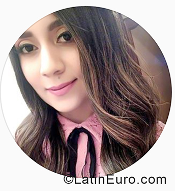 Date this pretty Ecuador girl Lissett from Guayaquil EC470