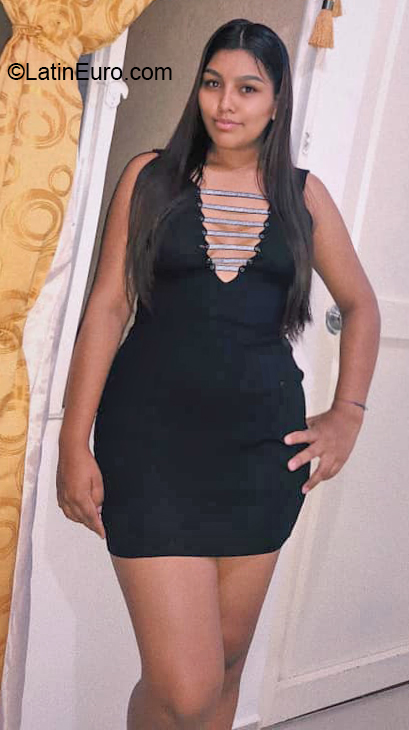 Date this hard body Colombia girl Jenny from Cali CO27214