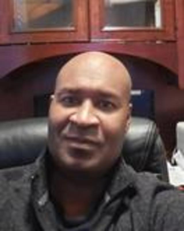 Date this good-looking Canada man Anthony from London CA835