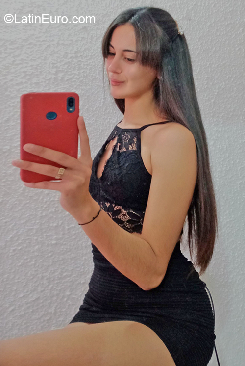 Date this charming Uruguay girl Valentina from Canelones UY50