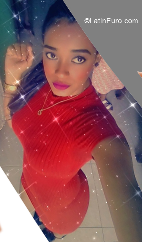 Date this beautiful Dominican Republic girl Ali from Santo Domingo DO38491