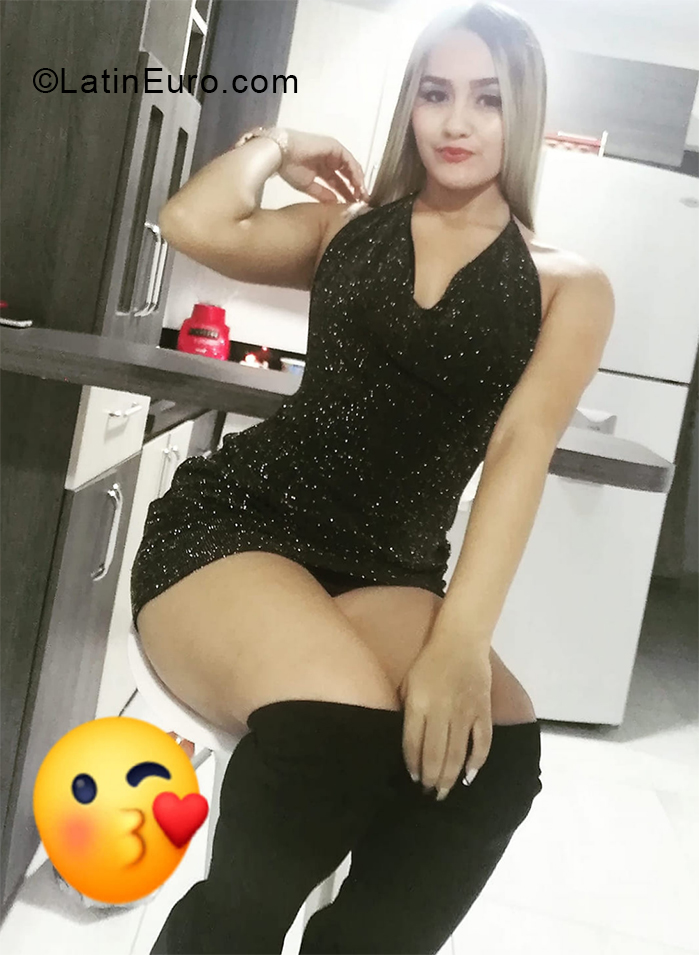 Date this fun Colombia girl Camila from Medellin CO28144