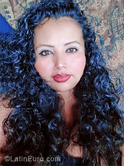 Date this young Guatemala girl Jessy from Guatemala GT131