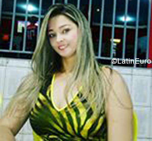 Date this fun Brazil girl Mary from Fortaleza BR11209