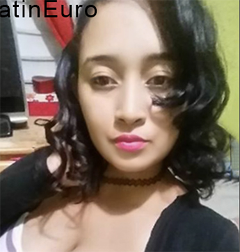 Date this athletic Dominican Republic girl Denis from Santo Domingo DO38647