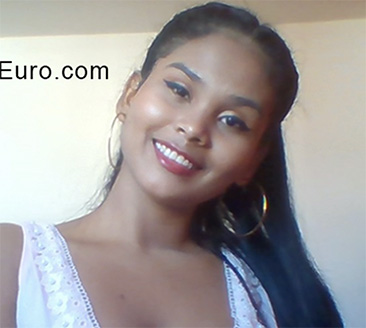 Date this exotic Colombia girl Luisa from Pereira CO28554