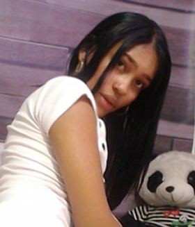 Date this sultry Colombia girl Dany from Medellin CO28725