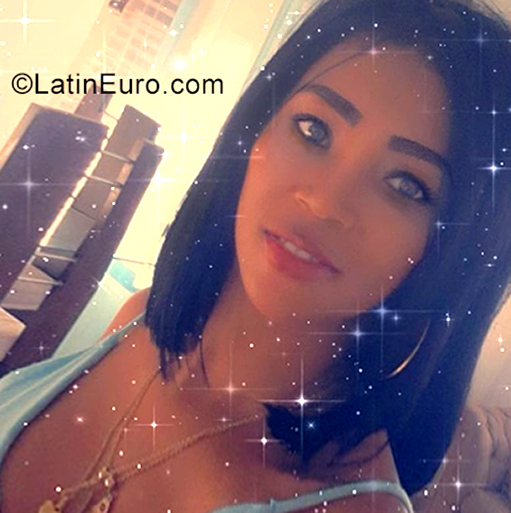 Date this good-looking Dominican Republic girl Ana Mara from San Pedro De Macorís DO38971