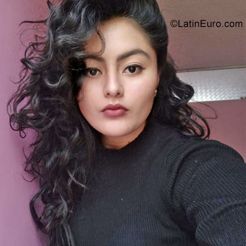 Date this funny Ecuador girl Elizabeth from Quito EC726