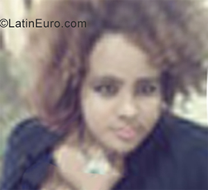 Date this nice looking Dominican Republic girl Delaila from Santo Domingo DO39517