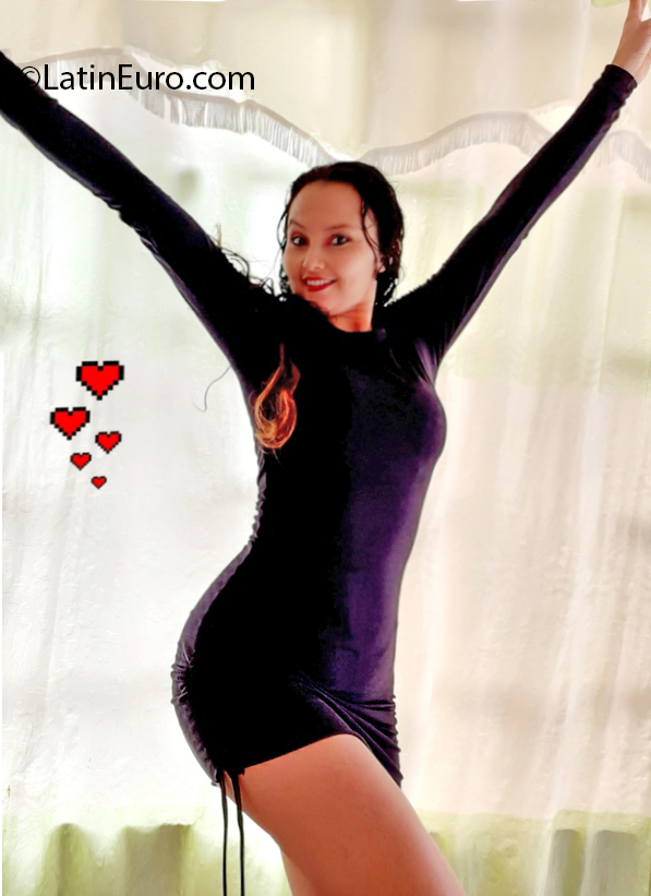 Date this funny Colombia girl Johanna from Ibague CO30107