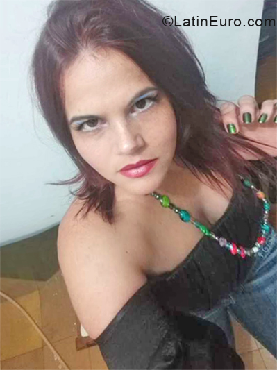 Date this lovely Colombia girl Blanca from Medellin CO30149