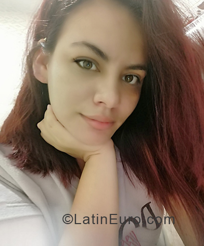 Date this stunning Colombia girl Ruth Esther from Bogota CO30217