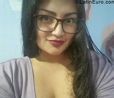 Date this beautiful Ecuador girl Liza from Quito EC804