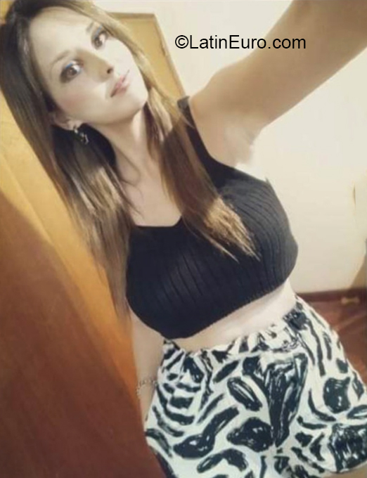 Date this sultry Argentina girl Agustina from Tucuman AR816