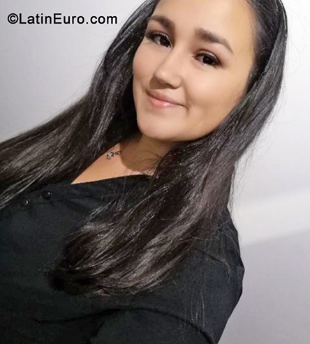 Date this cute Costa Rica girl Cristina from Alajuela CR487