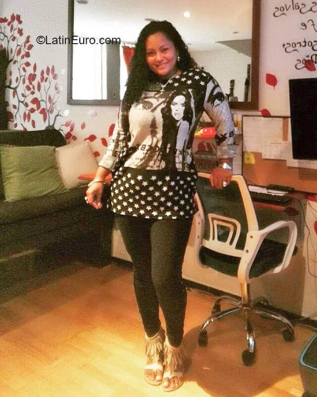 Date this sensual Colombia girl Leydy from Tumaco CO31047