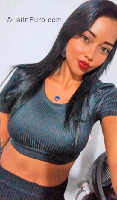 Date this hot Brazil girl Marielly from Belem BR11561