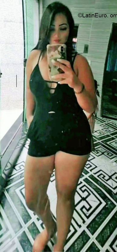 Date this exotic Brazil girl Karla from Sergipe BR11580
