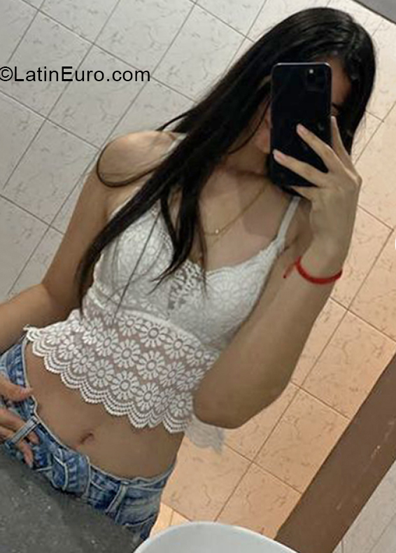 Date this gorgeous Peru girl Susan from Lima PE1976