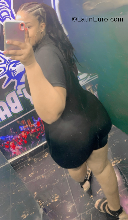 Date this delightful Dominican Republic girl Patricia from Santo Domingo DO40659